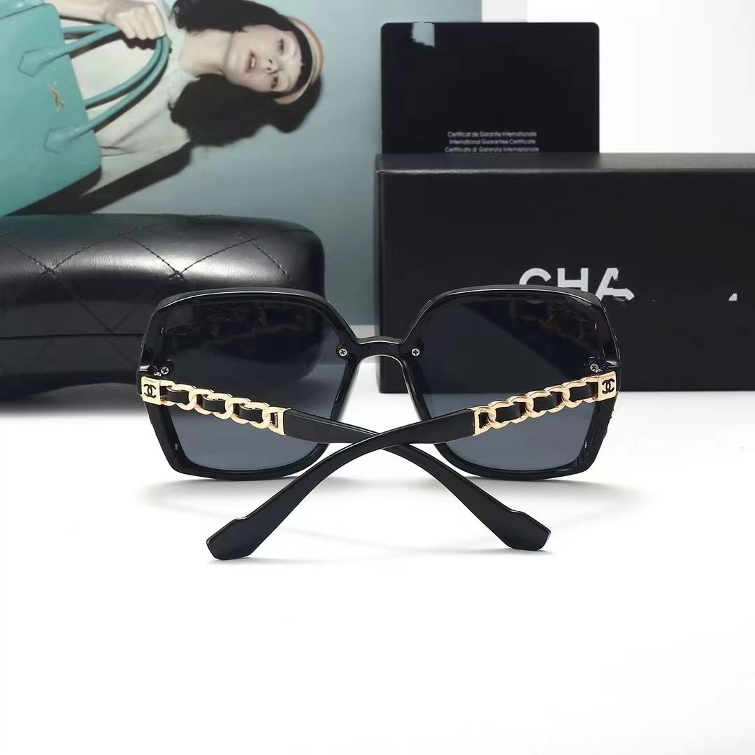 Women's Fashion Full Frame Letter Sunglasses 6330s-sss