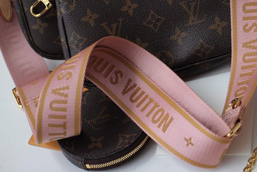LV Multi Pochette Accessoires Monogram Canvas Cowhide GHW