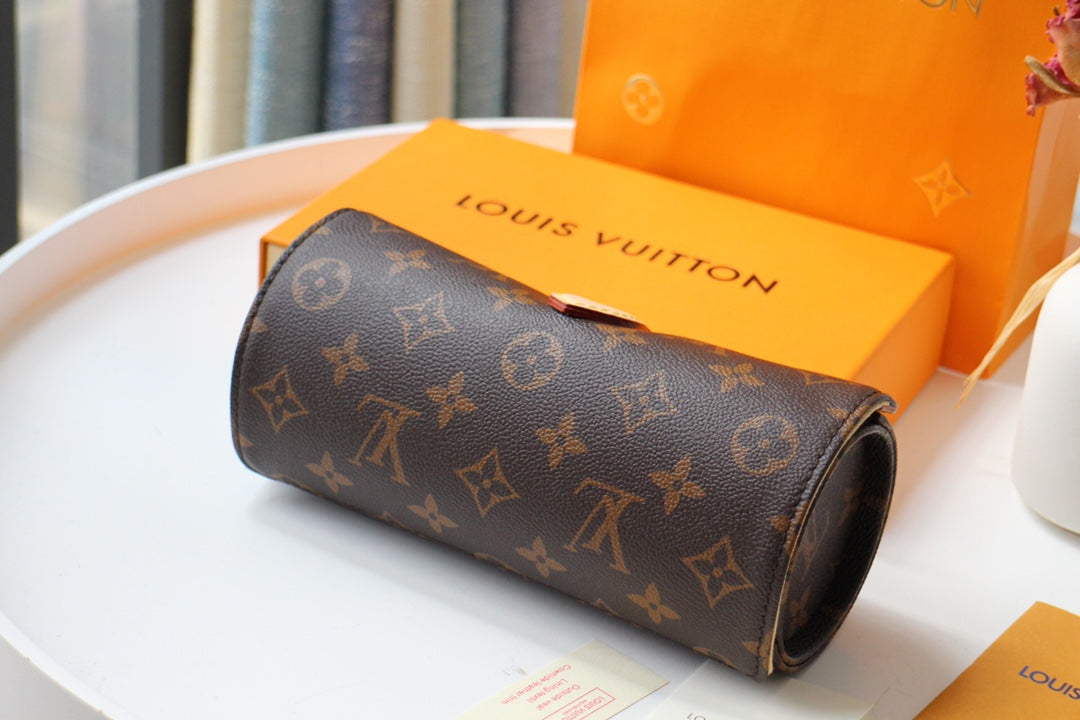 LV M47530 3 Watch Case Brown Beige Monogram Canvas & Cowhide HW