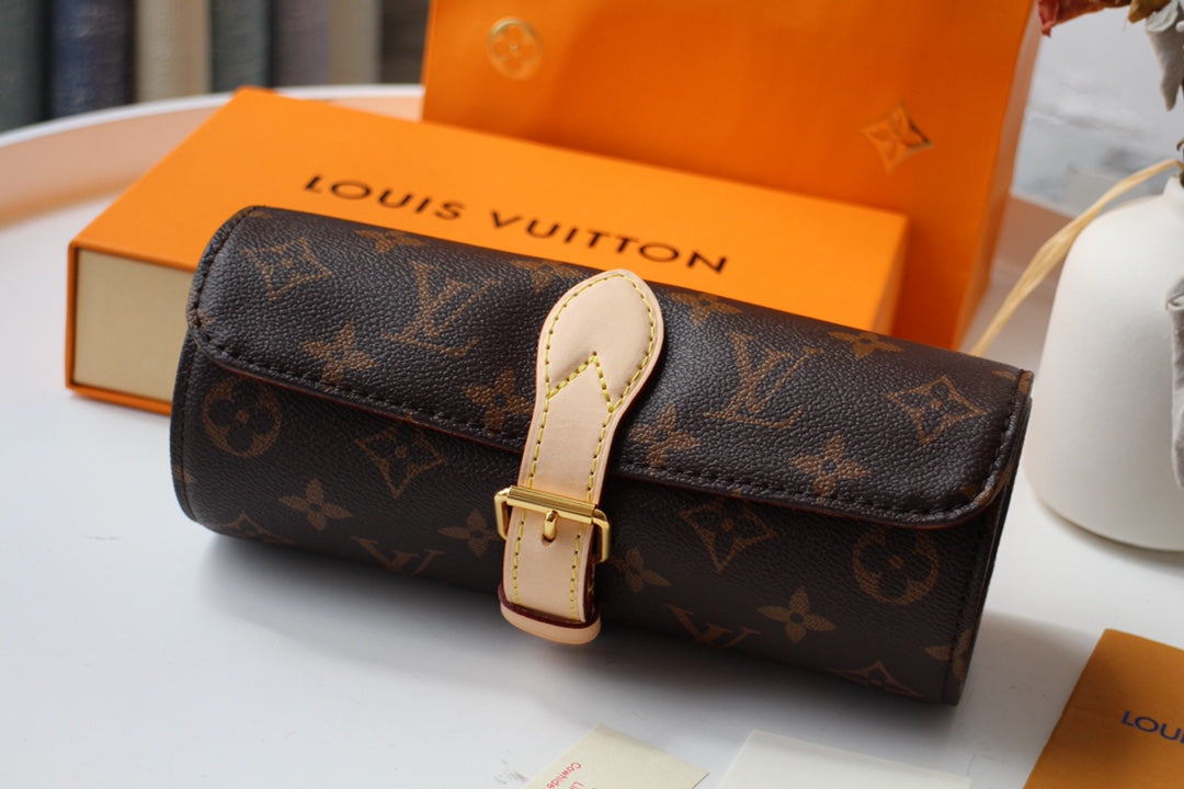 LV M47530 3 Watch Case Brown Beige Monogram Canvas & Cowhide HW