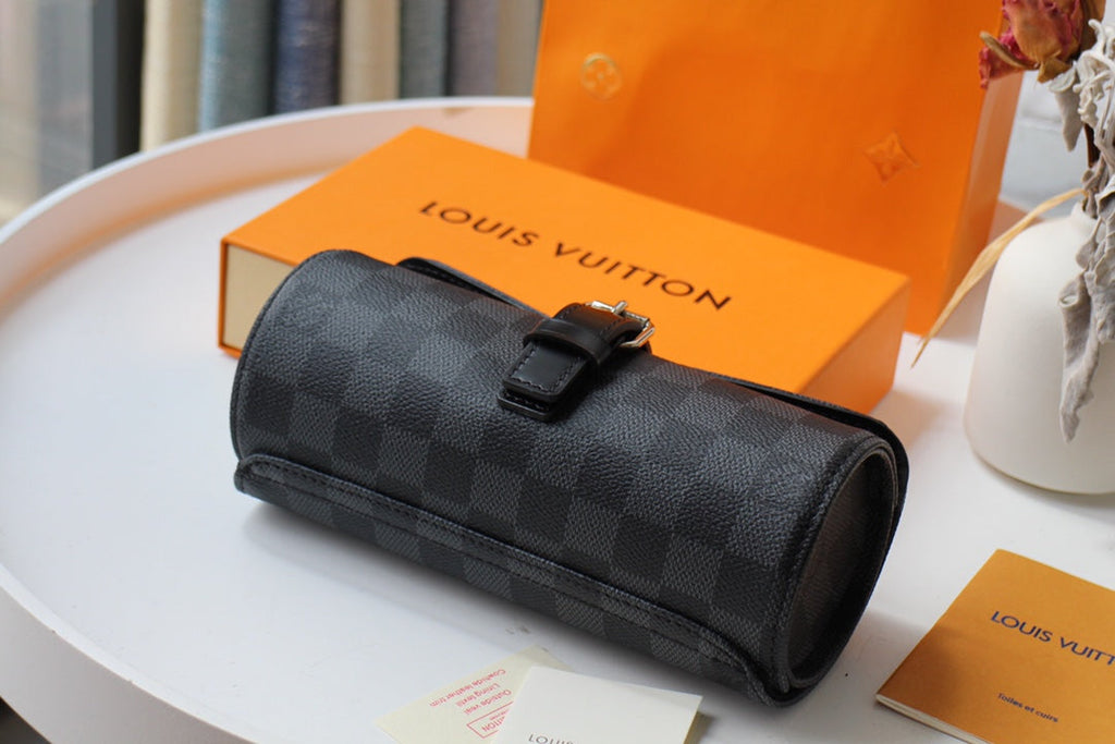 LV M47530 3 Watch Case Black Damier Graphite & Cowhide HW