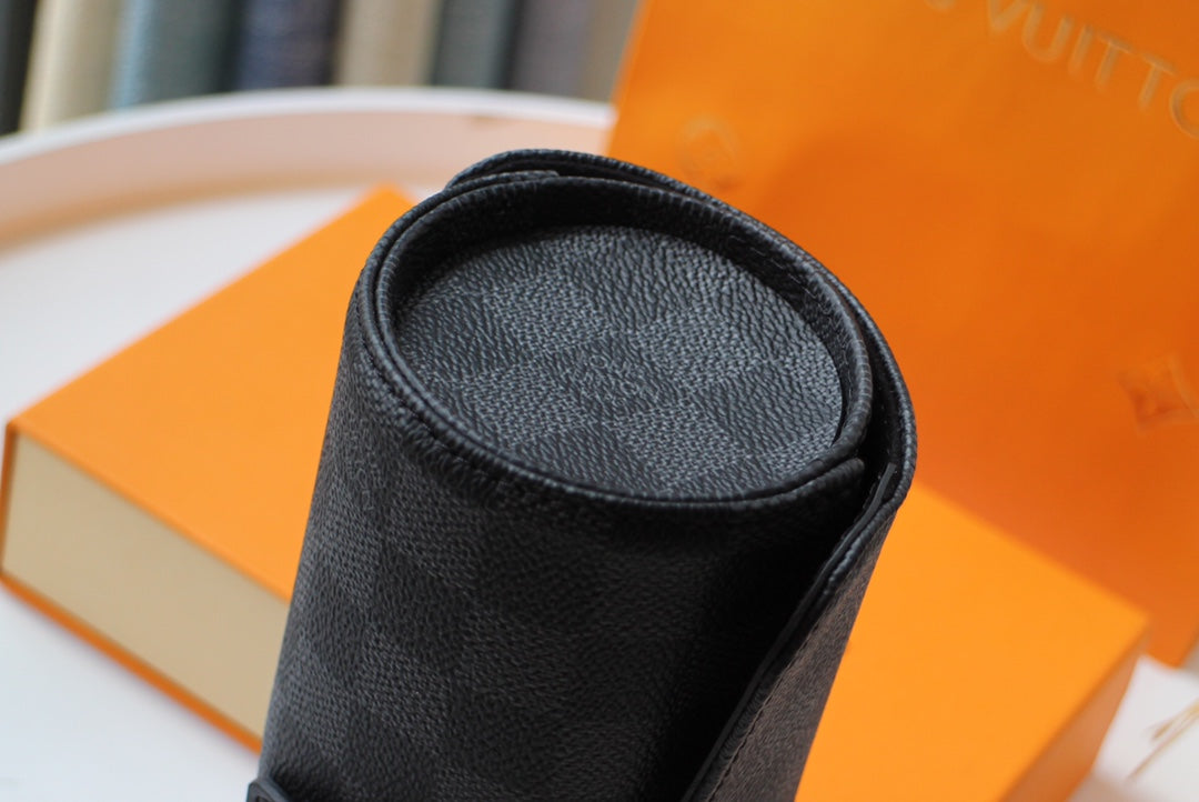 LV M47530 3 Watch Case Black Damier Graphite & Cowhide HW