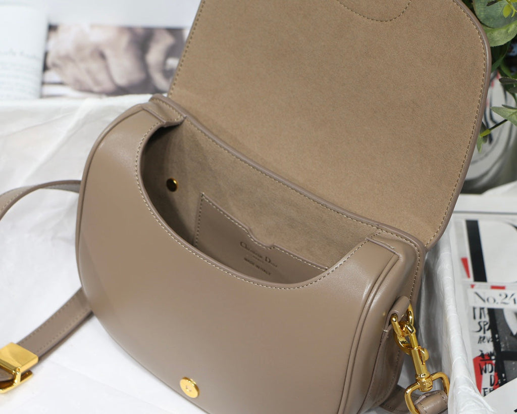 MEDIUM CD BOBBY 22CM DARK BROWN CALFSKIN GOLD HARDWARE