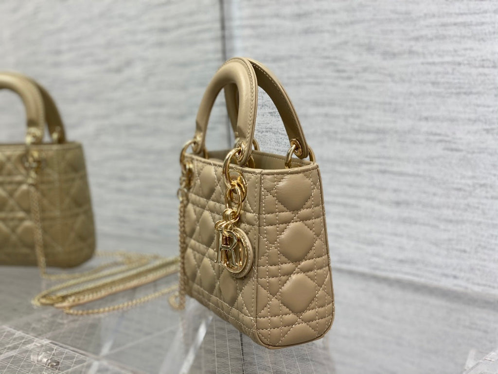 mini lady 17 camel lambskin