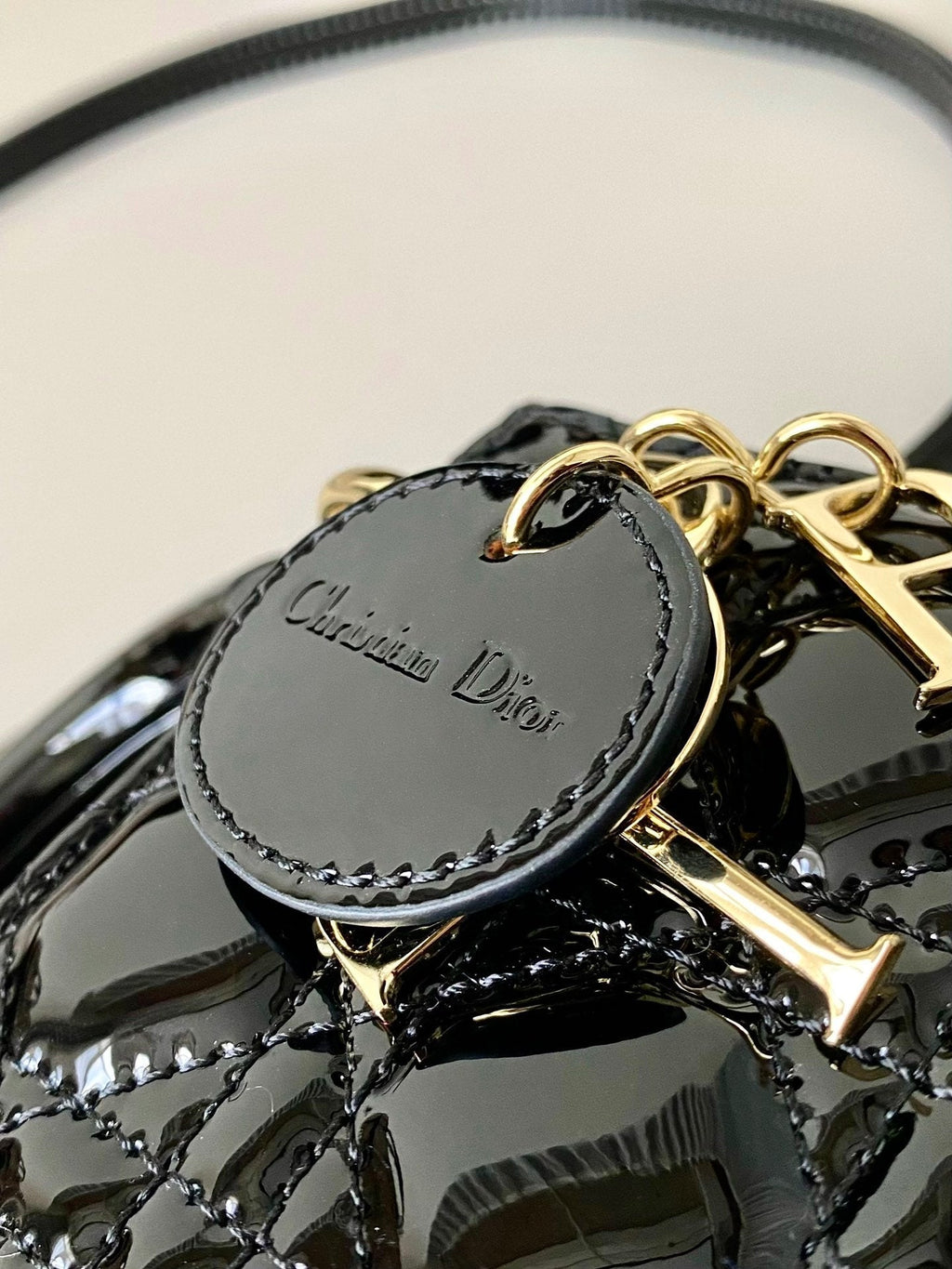 micro lady 12 black patent caslfskin
