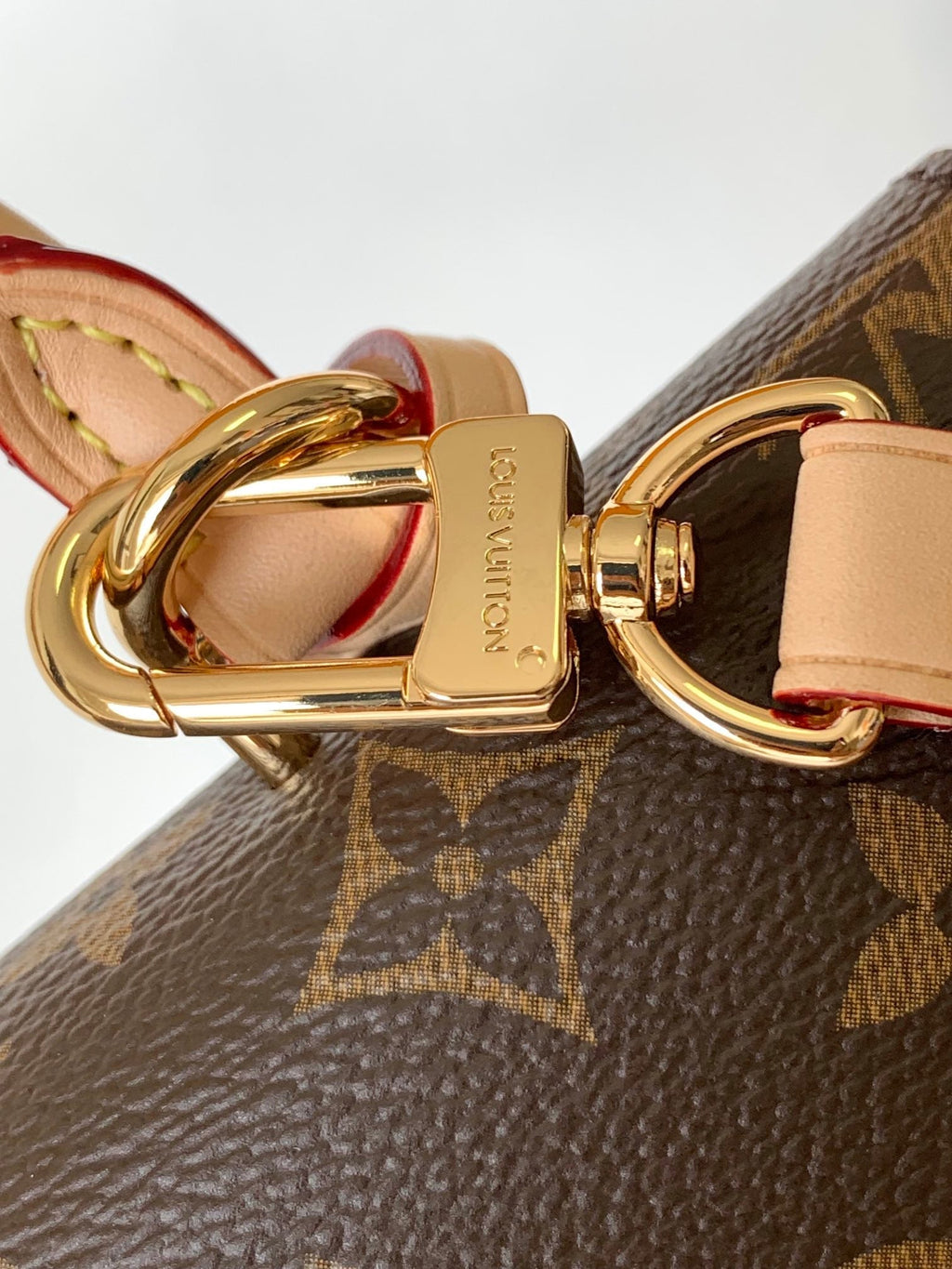 LV Cluny Mini Bag Brown Monogram Canvas Beige Cowhide 268762