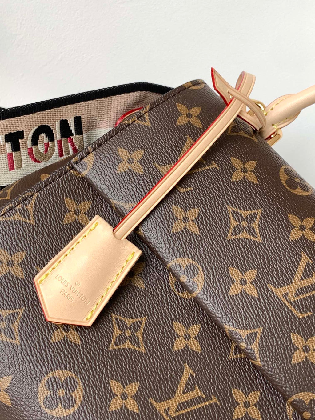 LV Cluny BB Bag Brown Monogram Canvas Beige Cowhide 268760
