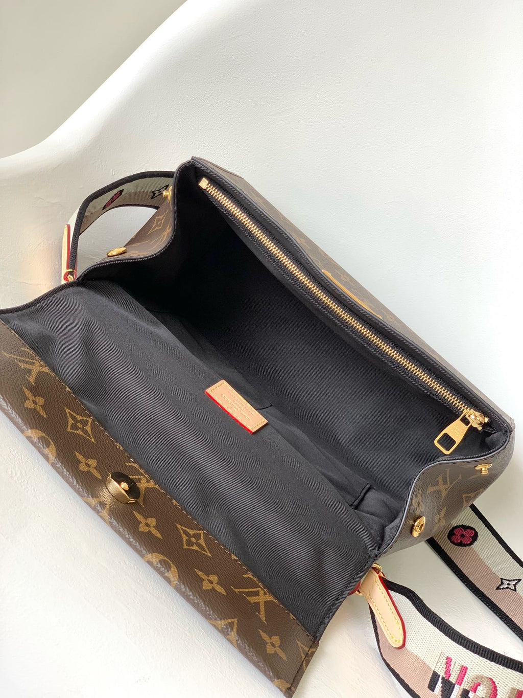 LV Cluny BB Bag Brown Monogram Canvas Beige Cowhide 268760