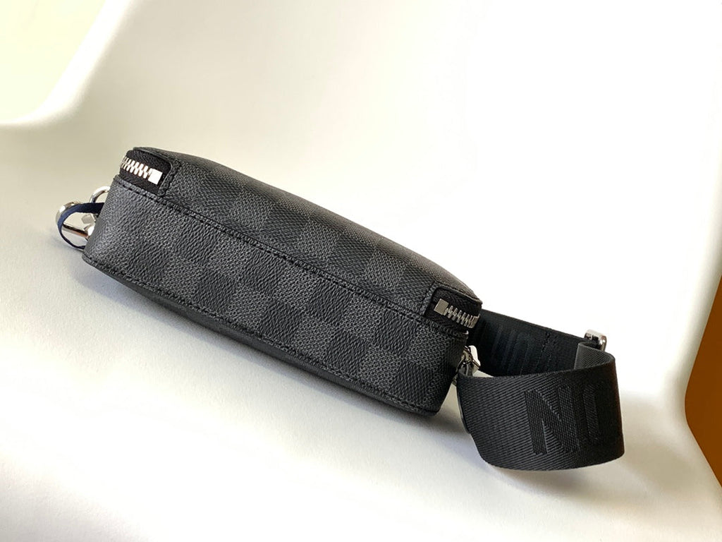 LV Alpha Wearable Wallet Black Damier Graphite 268784