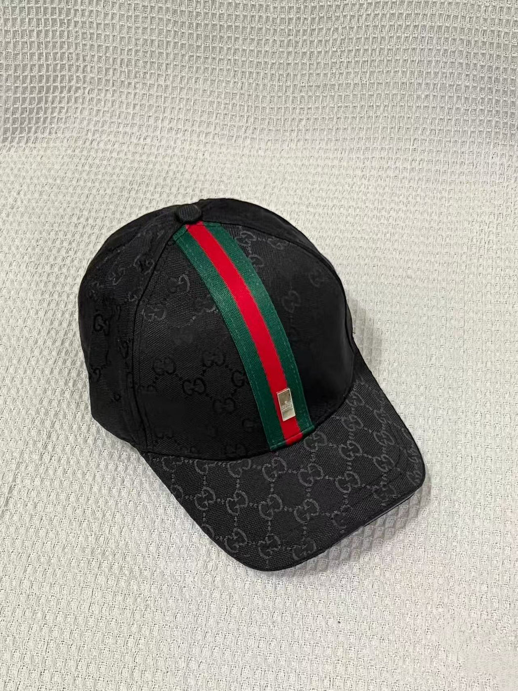 classic-luxury-hat-04-副本--1