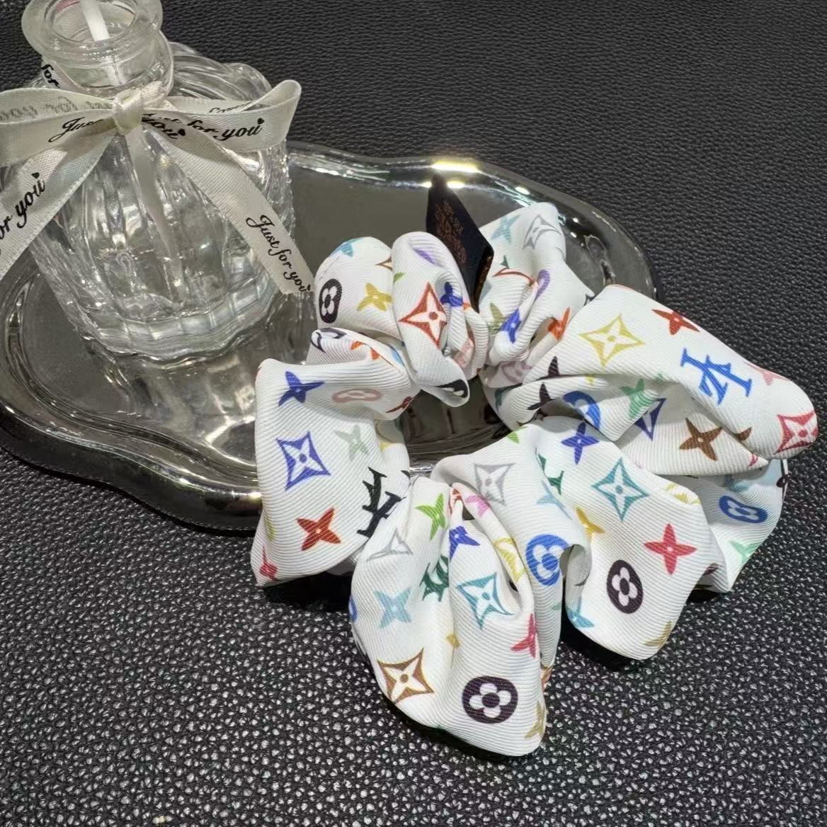 Fashion Luxury Hair Tie 01s