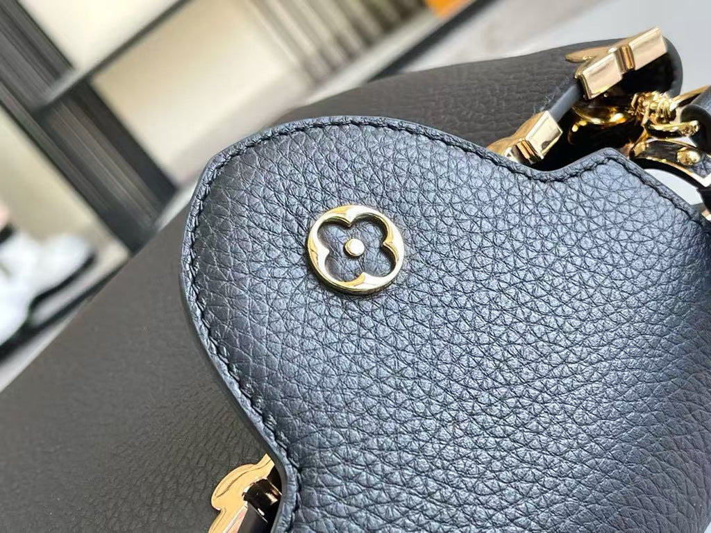 LV Capucines Handbag 27cm  Black Gold Cowhide