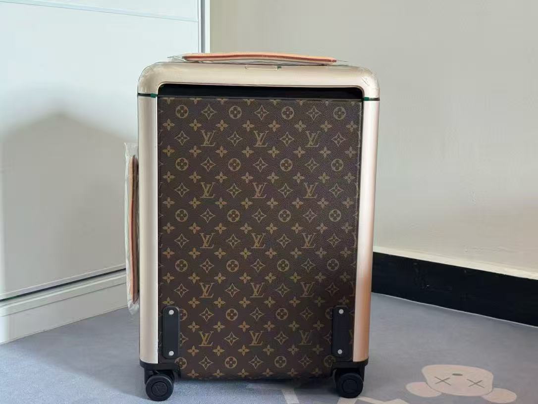 Louis Vuitton Horizon 55 Monogram Suicase Brown Leather