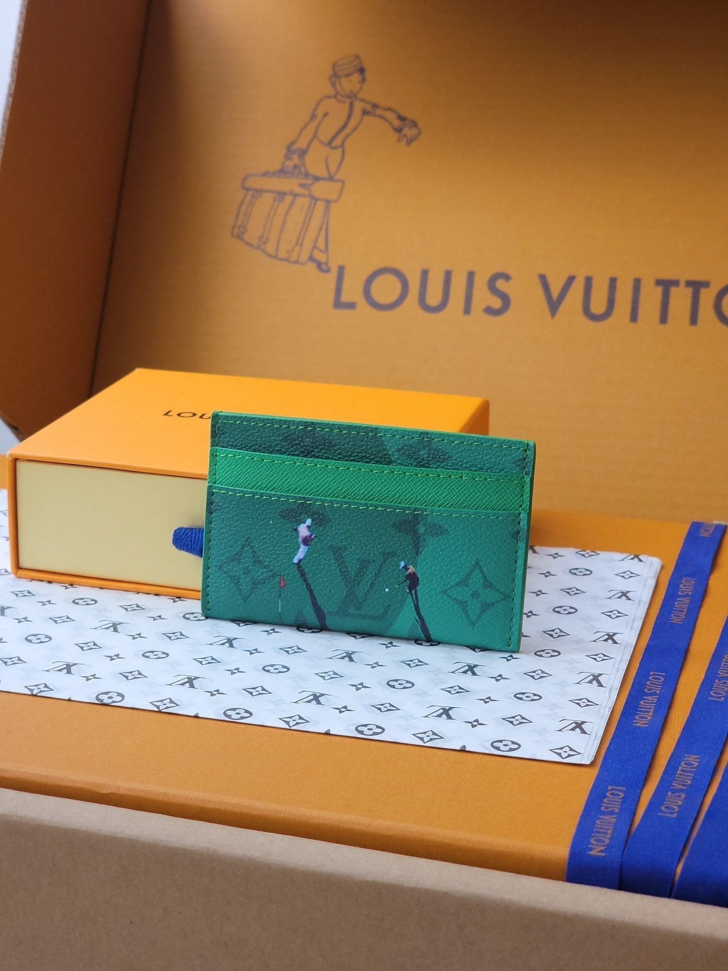 LV Double Card Holder Featuretiny Sport Scenes Printed Cowhide