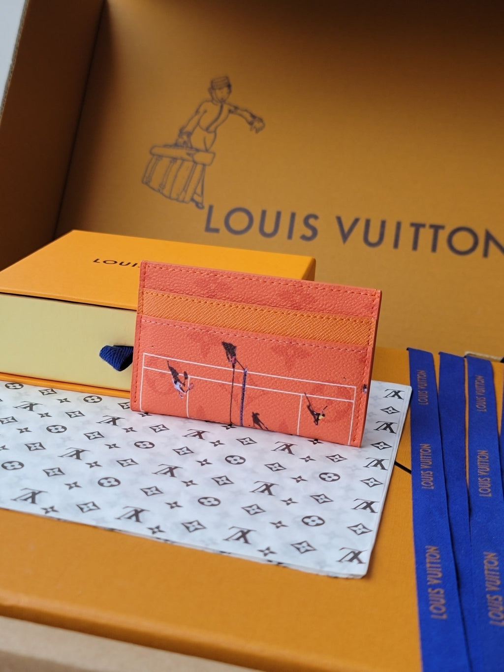 LV Double Card Holder Featuretiny Sport Scenes Printed Cowhide