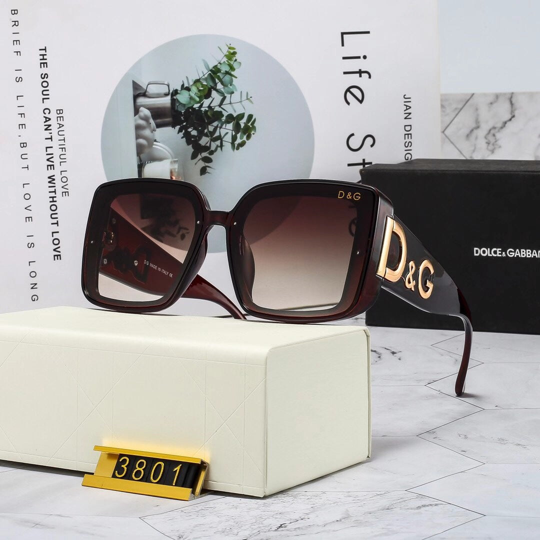 Woman's Thick Frame Fashion Sunglasses 3801s-sss