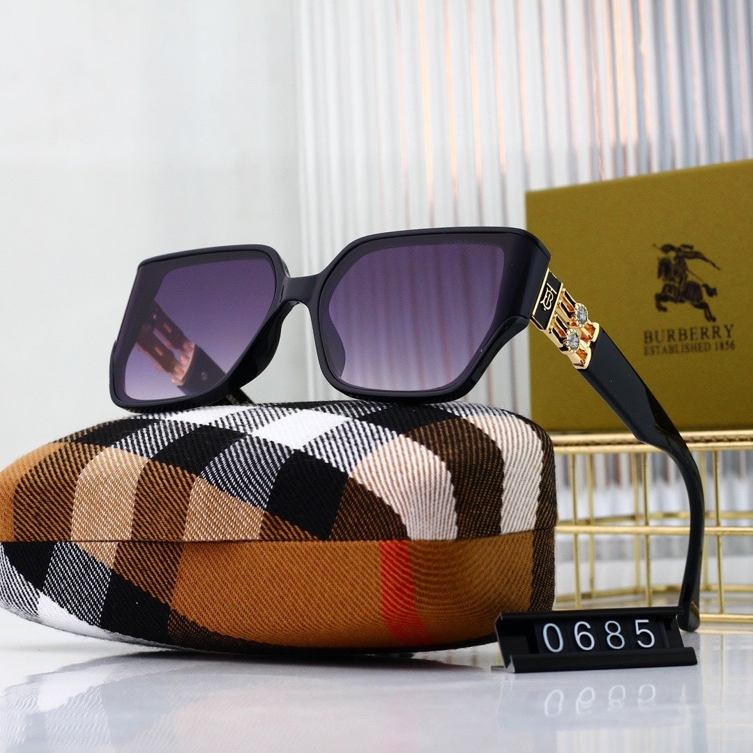 Fashion hot 7 color sunglasses 0685s-sss