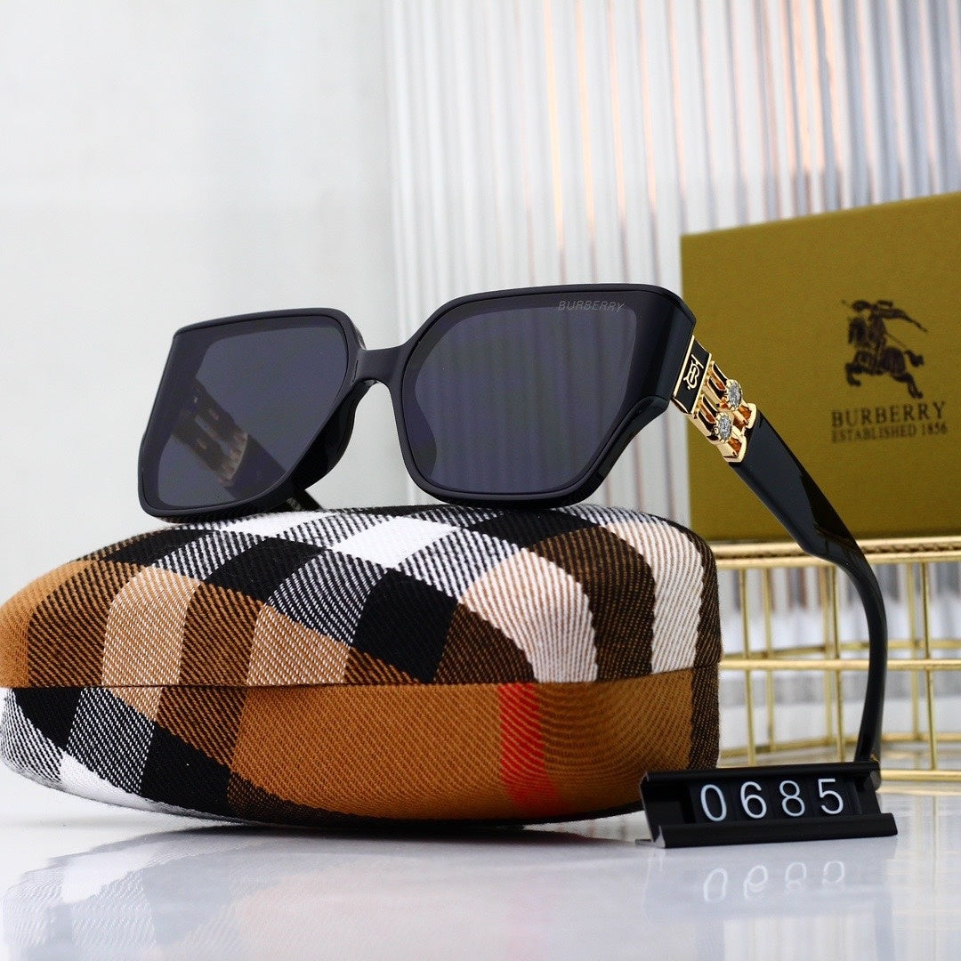 Fashion hot 7 color sunglasses 0685s-sss