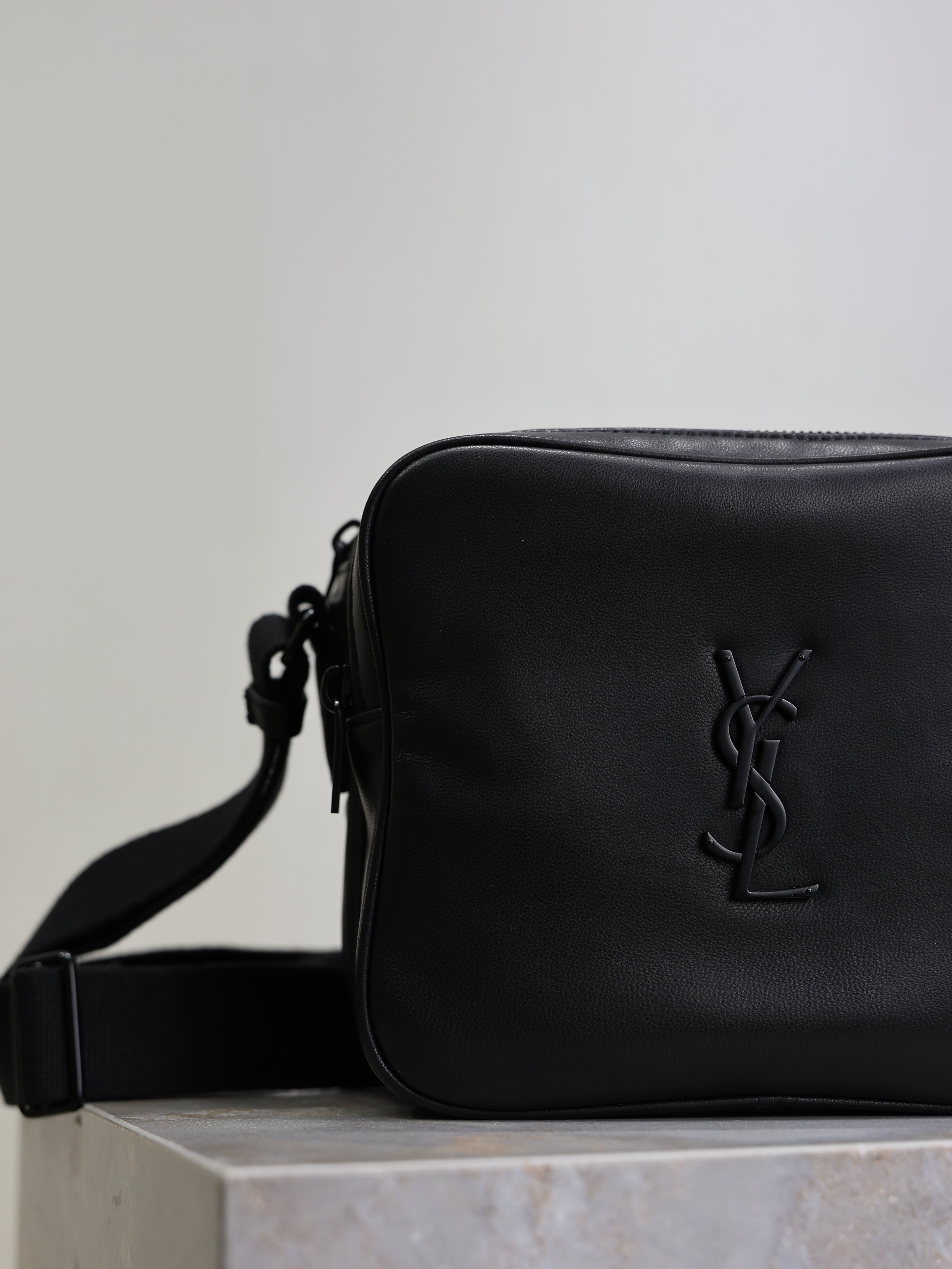 Prada Niki Camera Bag 19.5cm Black Lamskin HW