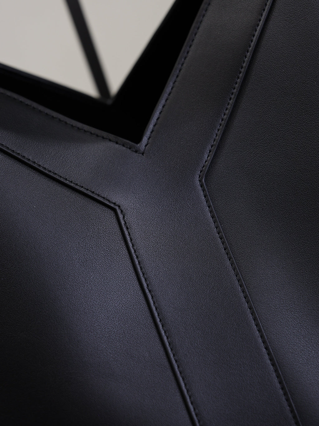 Prada Y Tote Bag Black Cowhide