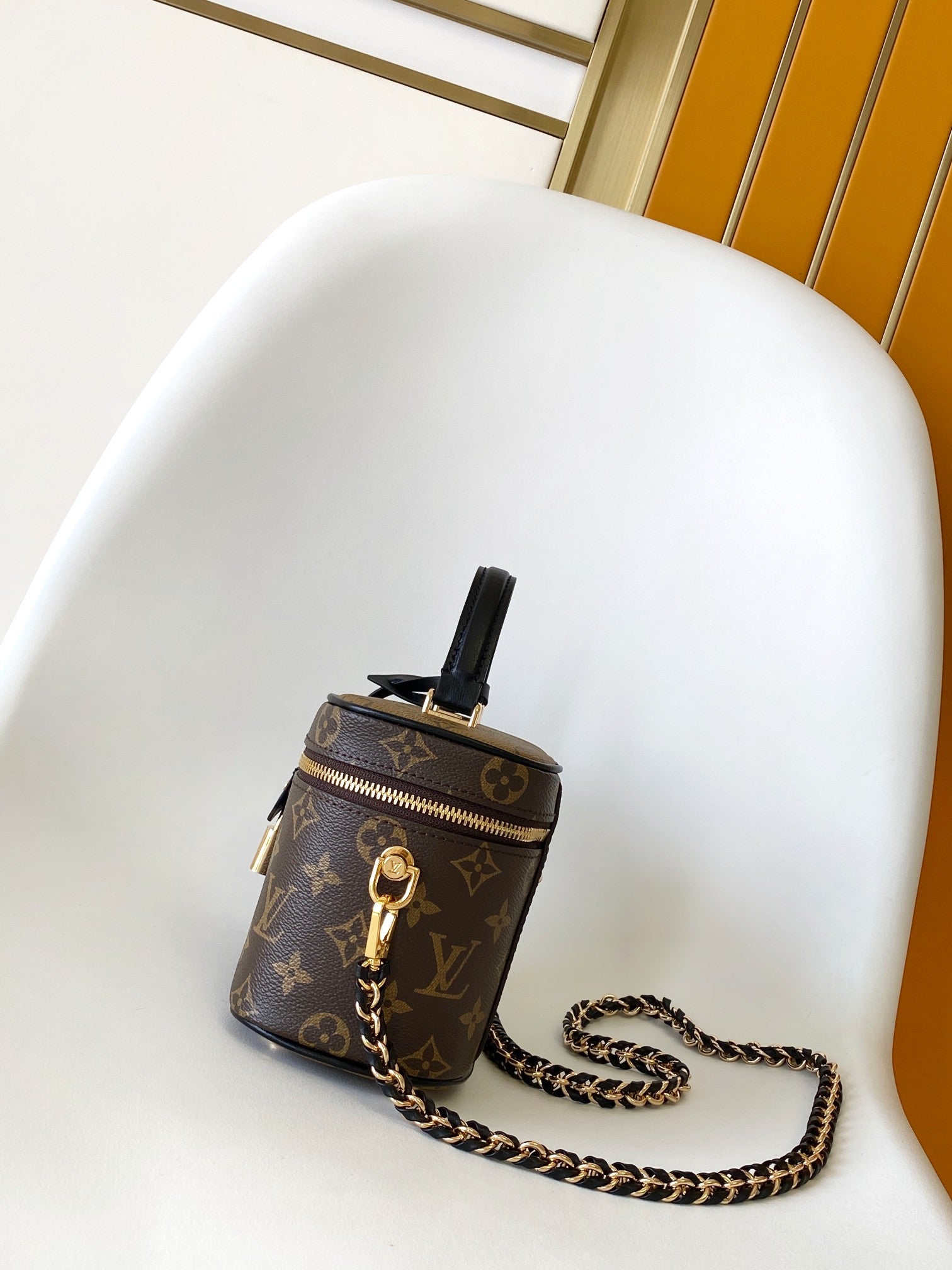 LV M47128 Vanity PM 13cm with Chain Brown Monogram Canvas & Cafskin GHW