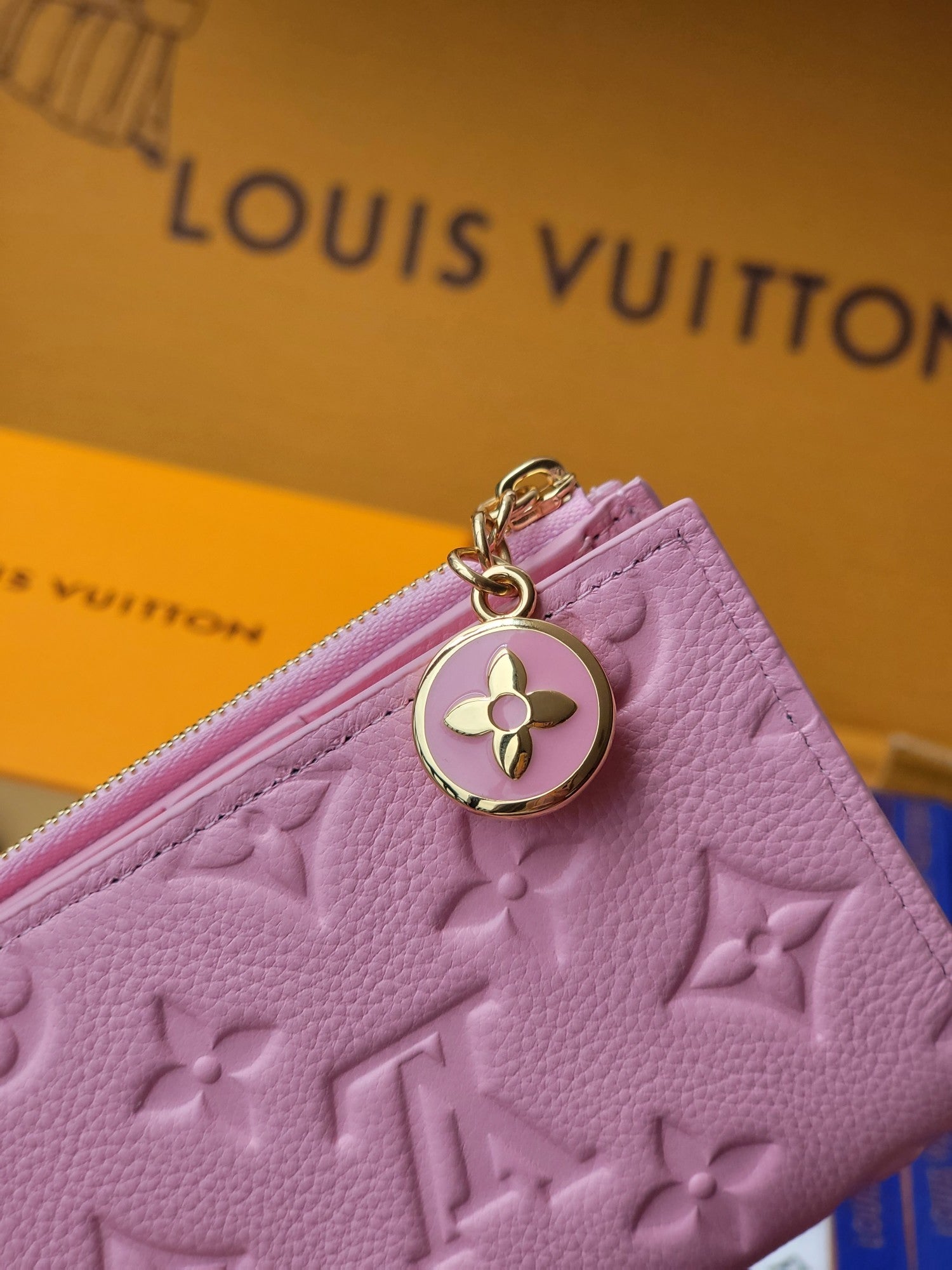 LV M14655Lisa Wallet Pink Monogram Embossed cowhide GHW