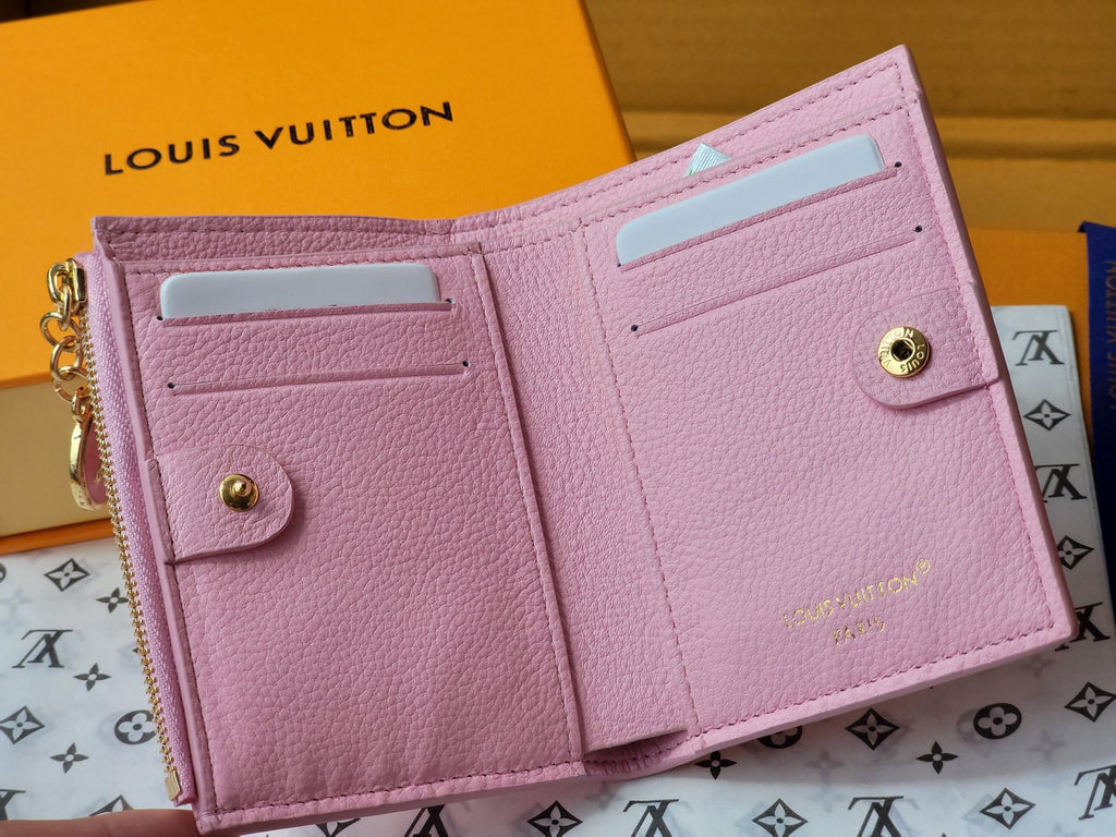 LV M14655Lisa Wallet Pink Monogram Embossed cowhide GHW