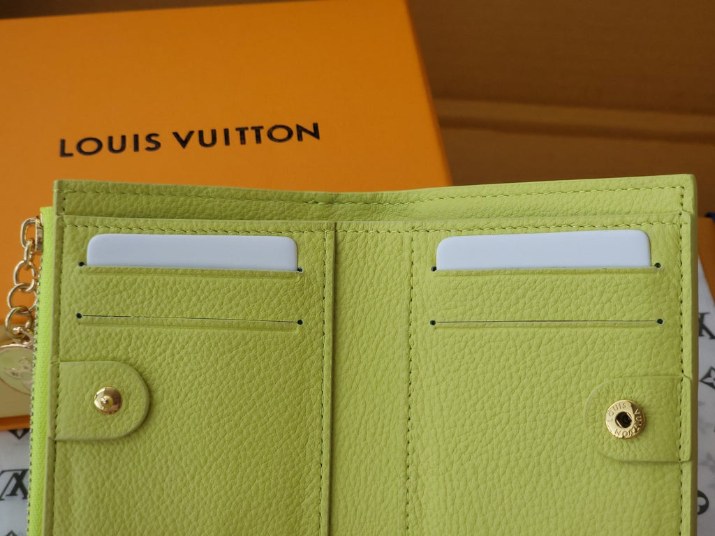 LV M14655 Lisa Wallet Light Green Monogram Embossed cowhide GHW