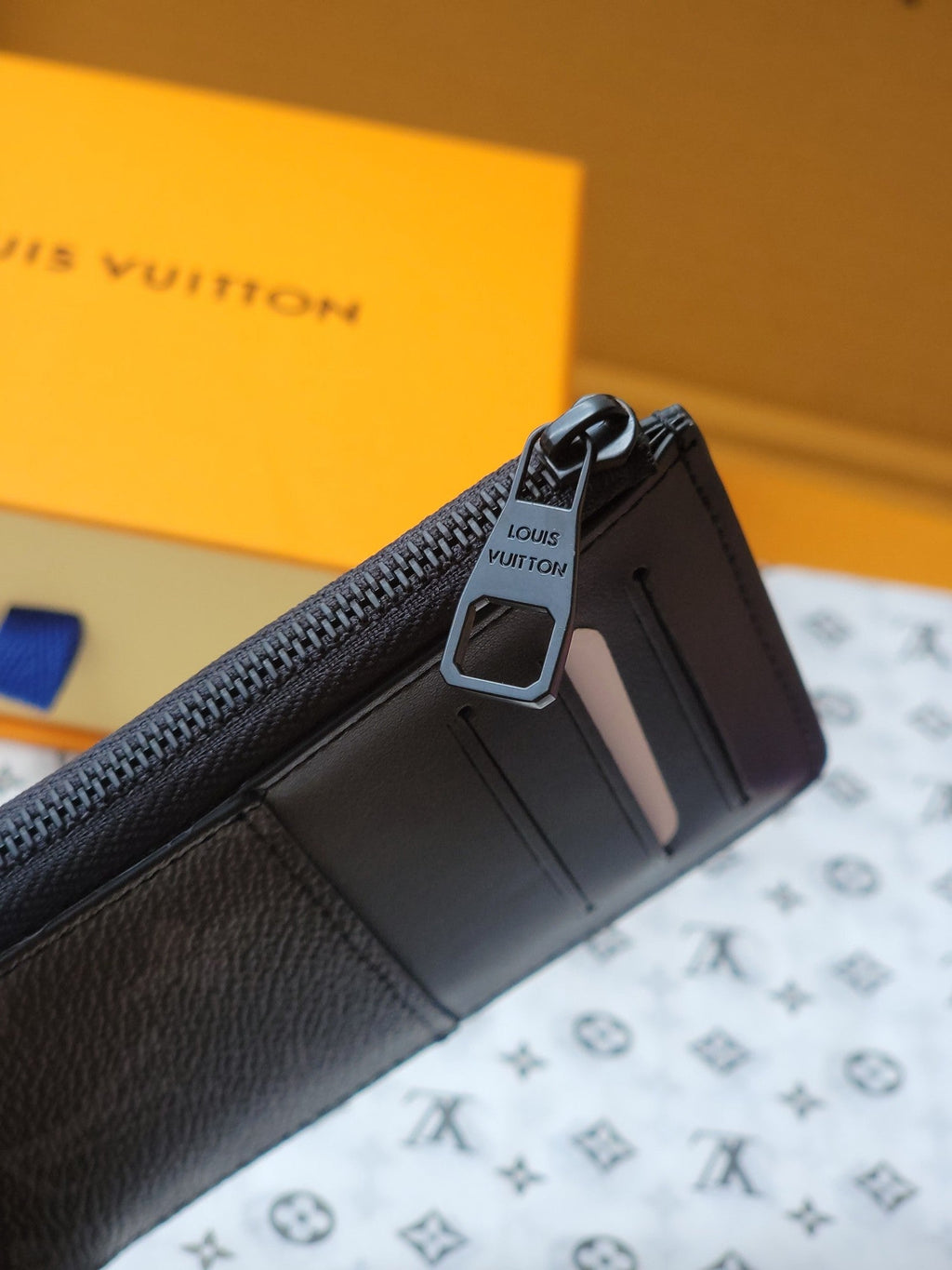 LV Card Holder Trunk Black Monogram Eclipse Canvas