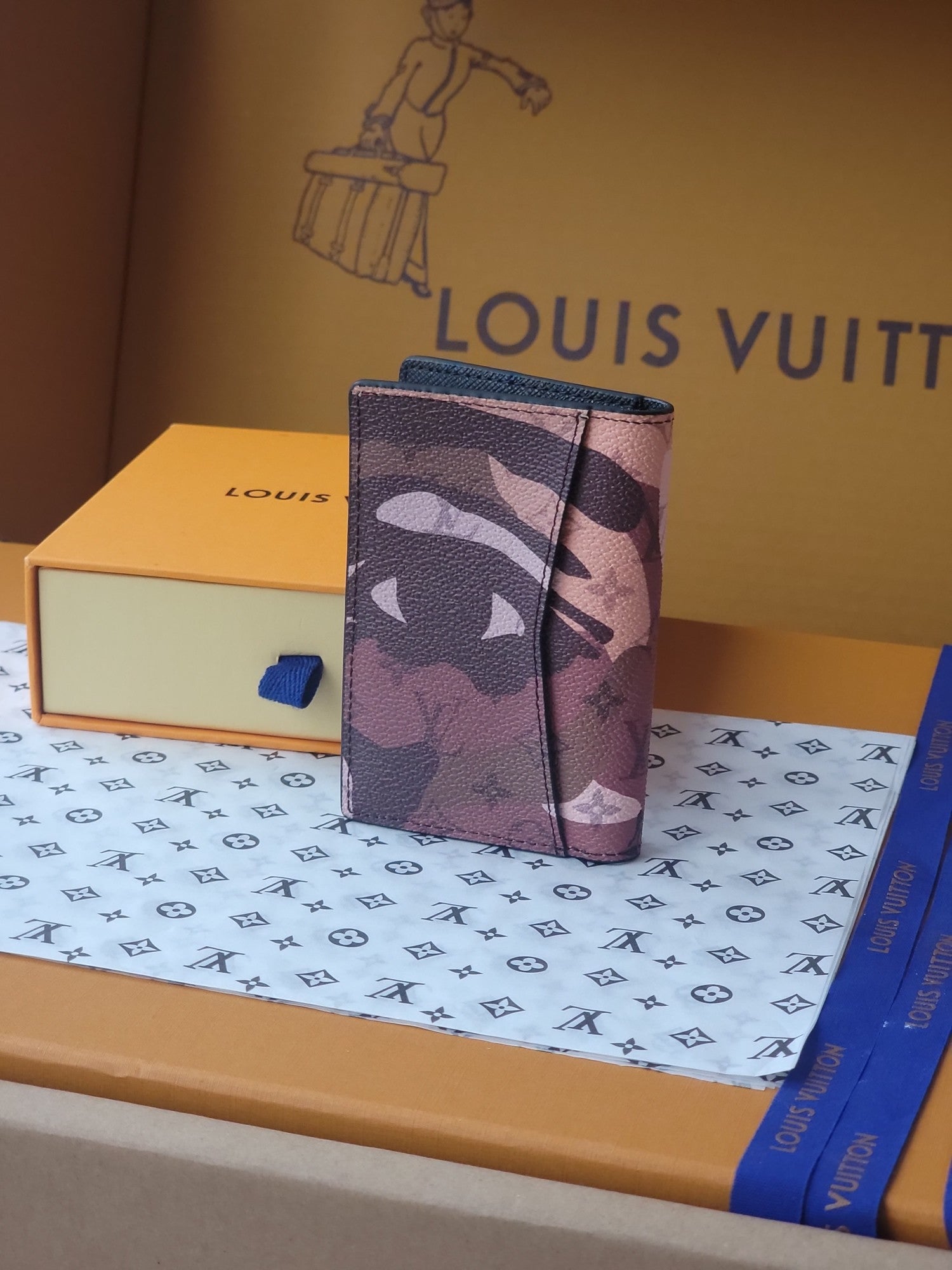 LV M82574 Faces Pocket Organizer Brown Monogram Canvas & Cowhide