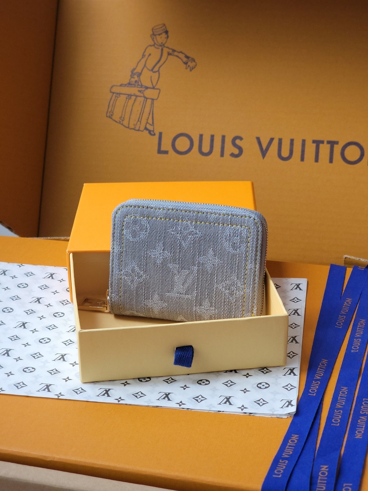 LV Zippy Coin Purse Grey Monogram Denim - Light GHW