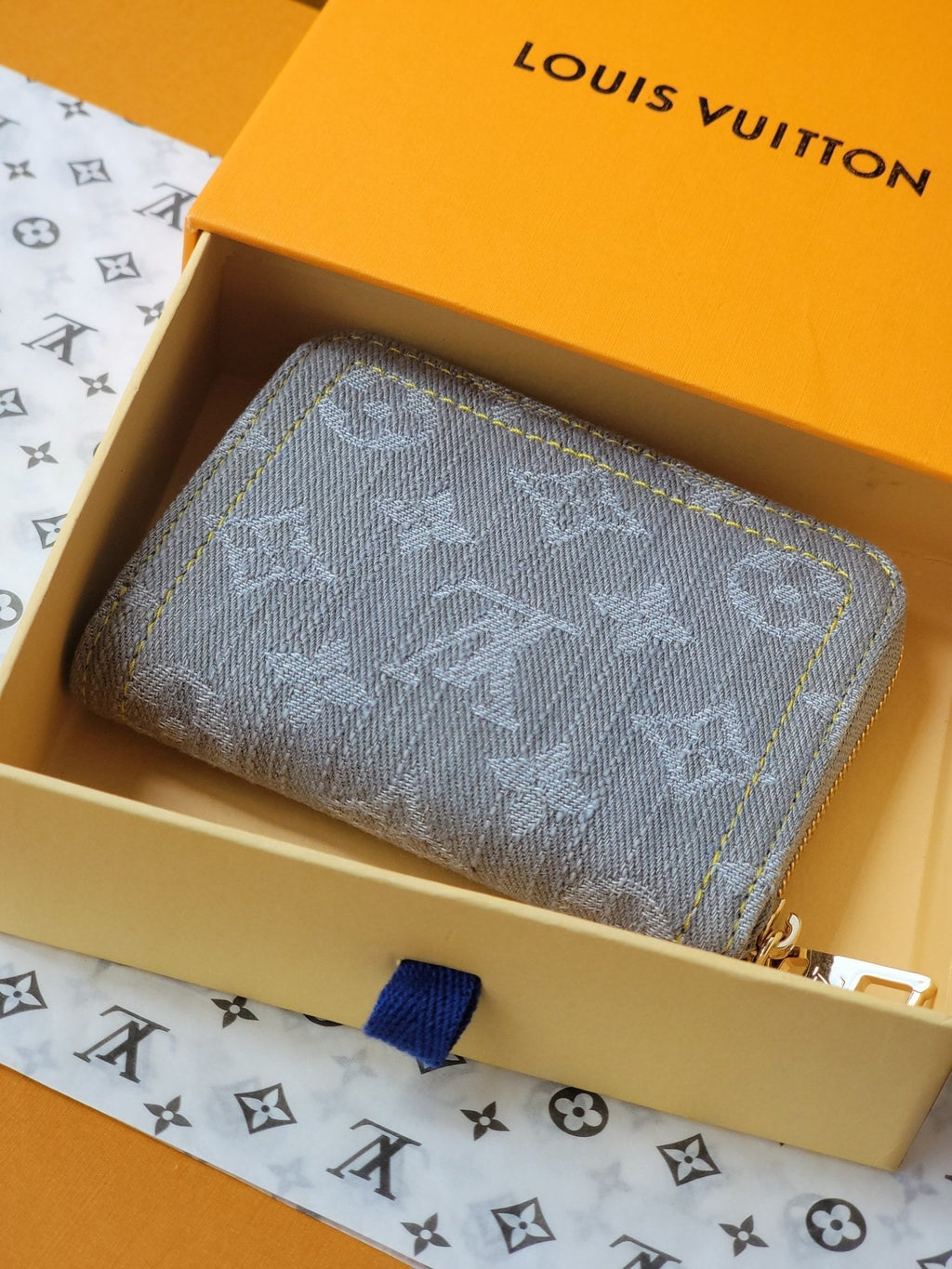 LV Zippy Coin Purse Grey Monogram Denim - Light GHW