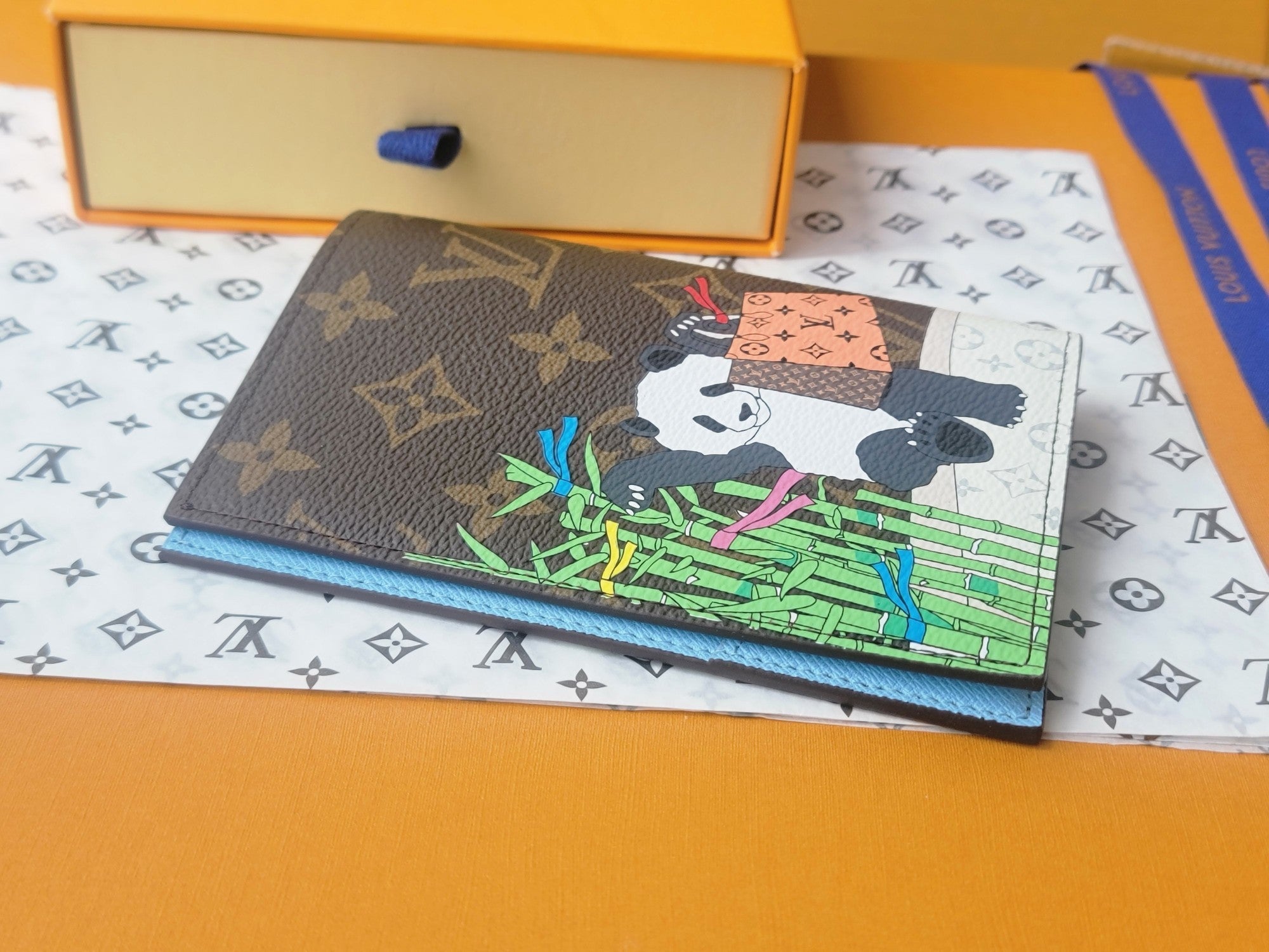 LV Passport Cover Blue Monogram Vivienne Myosotis