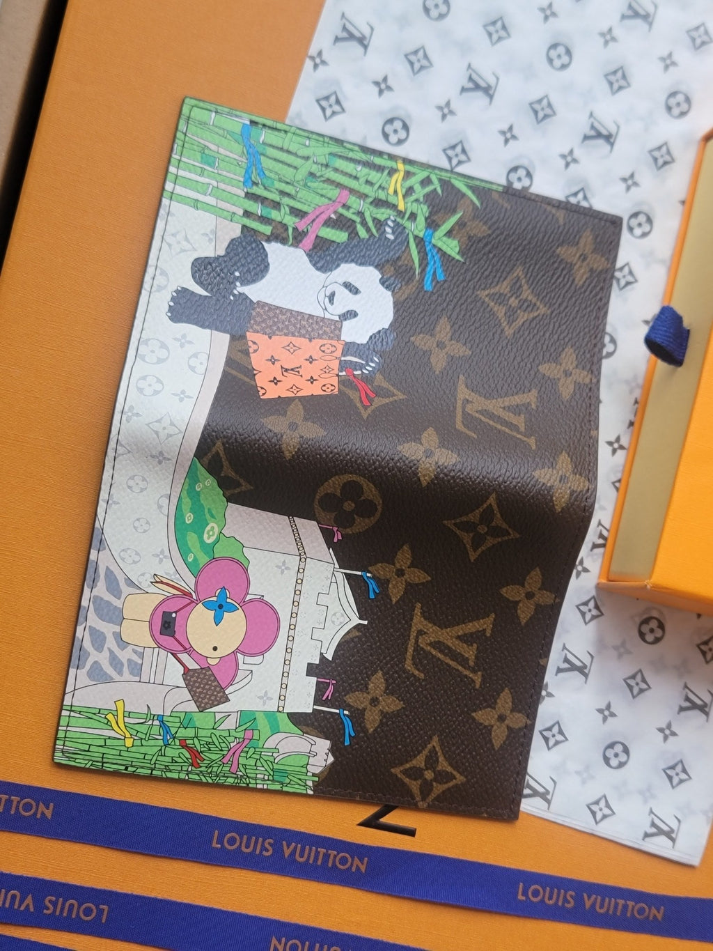 LV Passport Cover Blue Monogram Vivienne Myosotis
