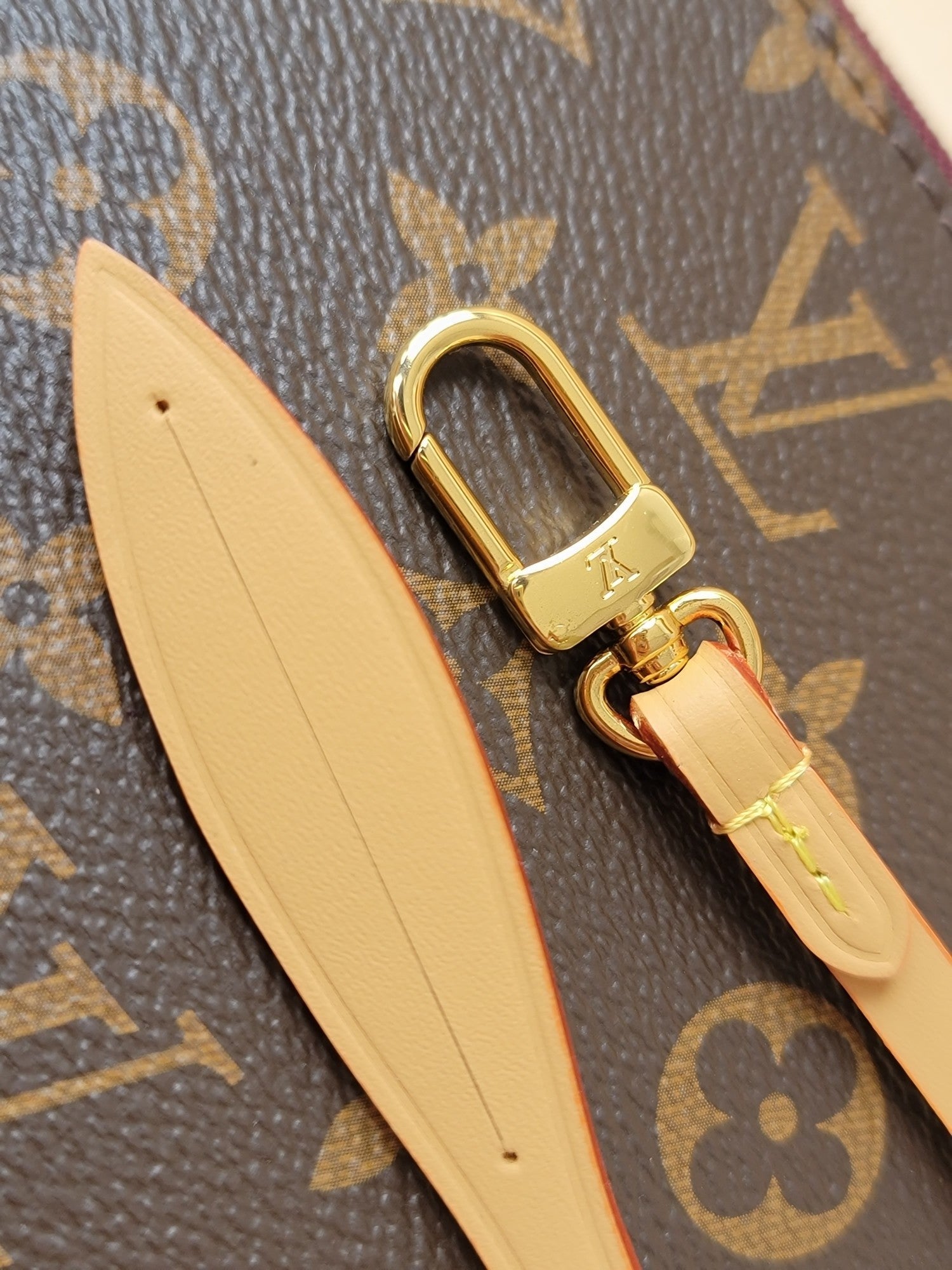 LV M46203 Carryall Pochette Brown Monogram Canvas & Cowhide