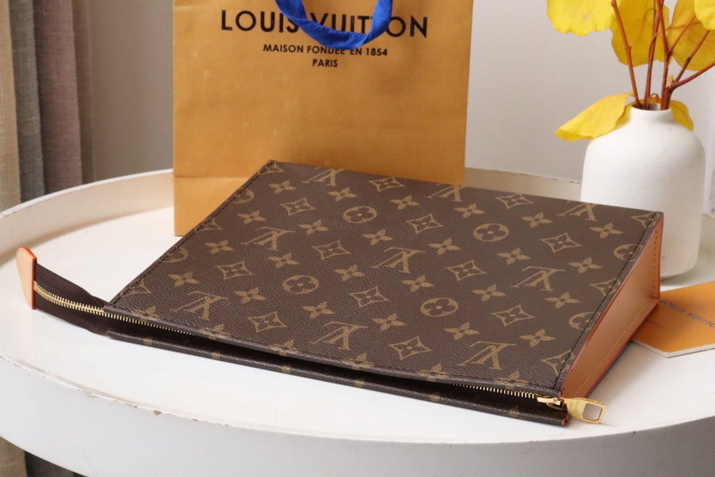 LV M83547 Poche Toilette Brown Monogram Canvas