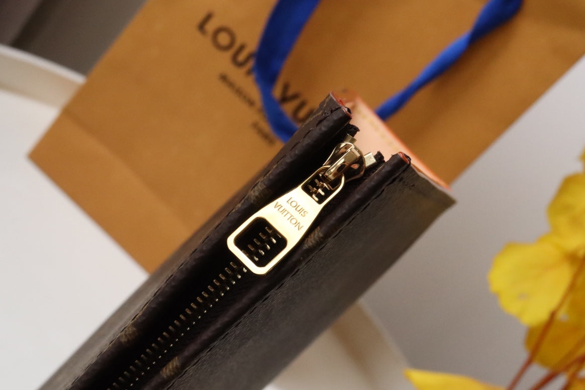 LV M83547 Poche Toilette Brown Monogram Canvas