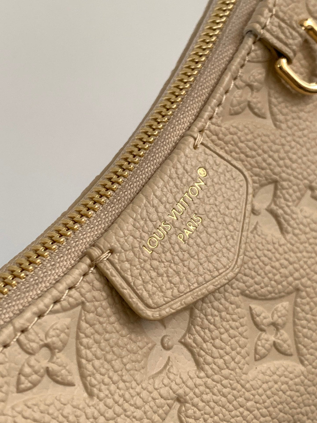 LV Easy Pouch On Strap Off White Embossed Monogram Empreinte Cowhide 251755