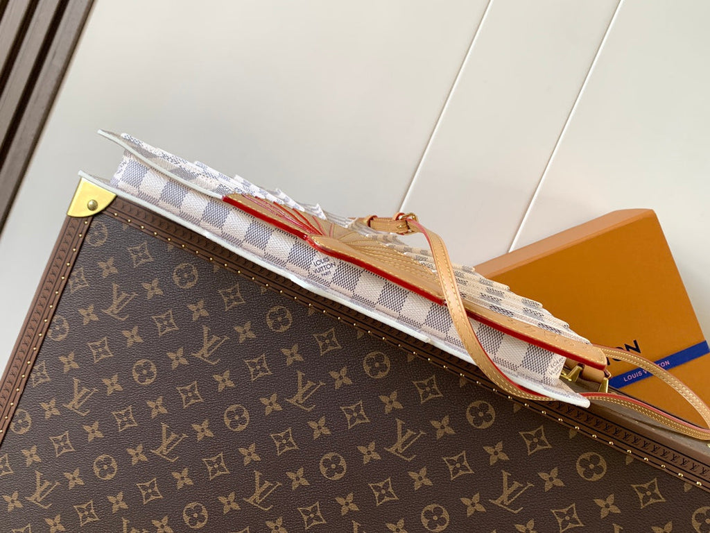 LV SS25 Fan Bag Grey White Damier Graphite 268345