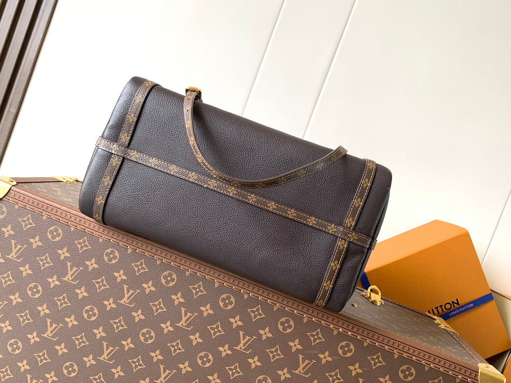 LV M26359 Express MM Handbag 36cm Black Cowhide GHW