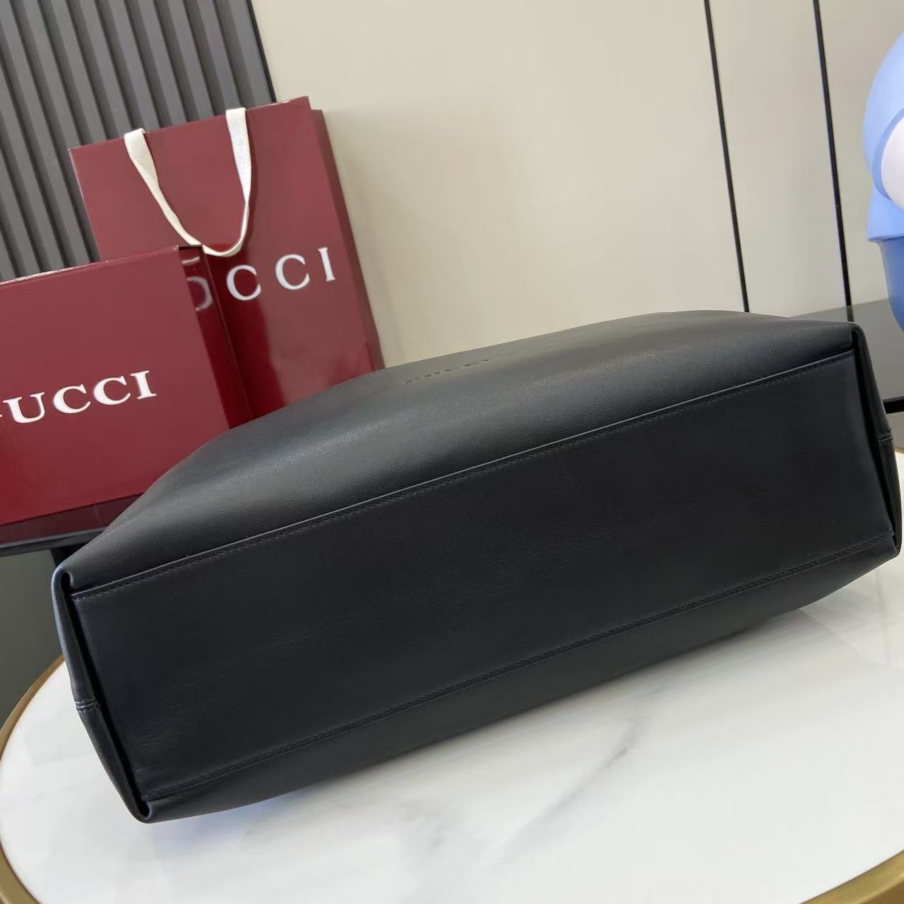 GG 25 Beatrix Handbag  Black Smooth Cowhide 290511