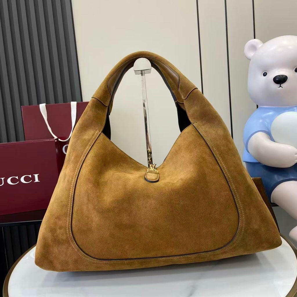 Gucci 25 Softbit 46cm Brown Gold Suede Leather 290512