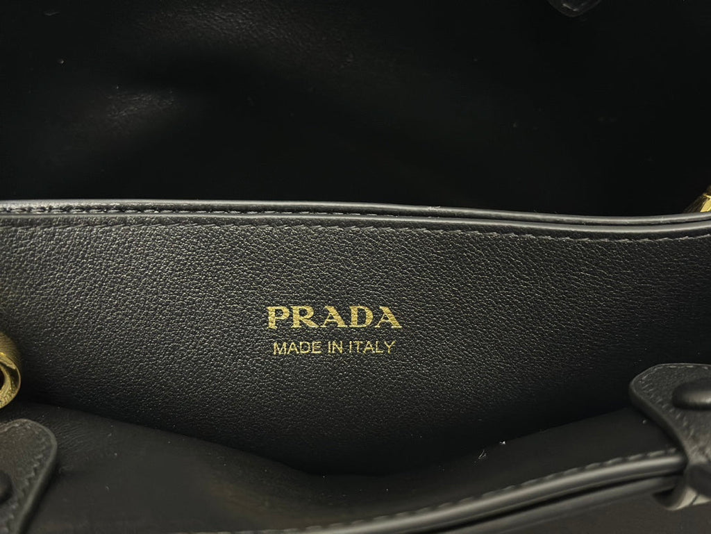 Prada Buckle Tote Bag 28cm Black Grain Cowhide