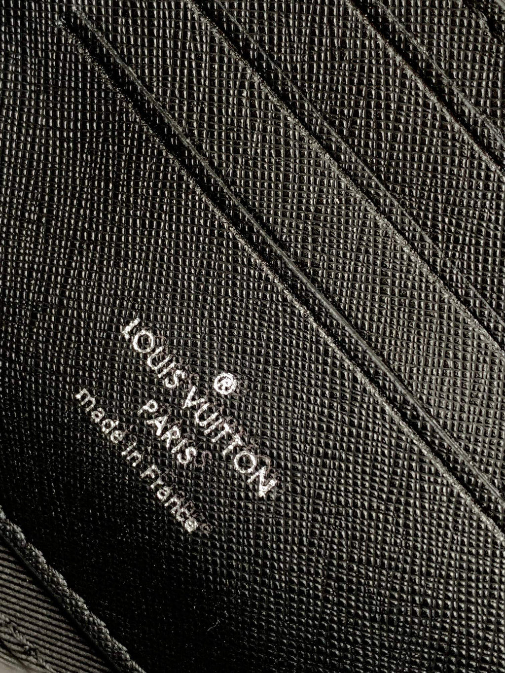 LV Nano Alpha Bag Black Cowhide 268786