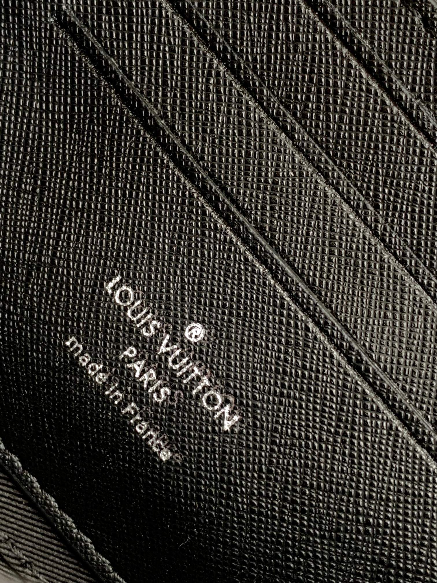 LV Nano Alpha Bag Black Cowhide 268786