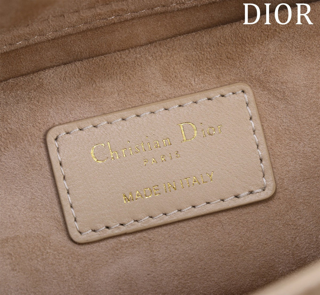 medium lady d-joy 26 light beige lambskin