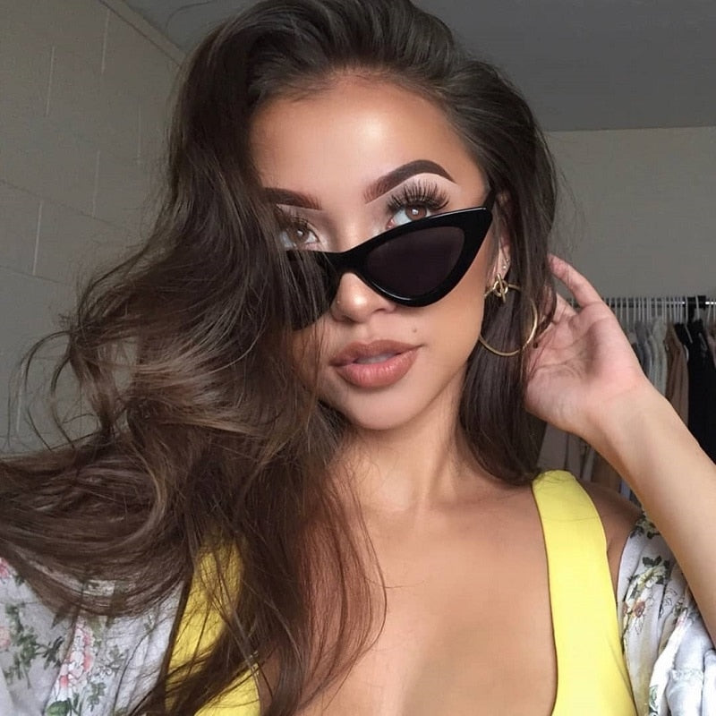 New Retro Fashion Sunglasses Women Brand Designer Vintage Cat Eye Black White Sun Glasses Female Lady UV400 Oculoss-sss
